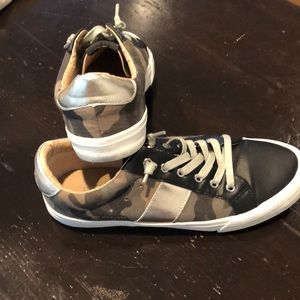 Vintage Havana sneakers